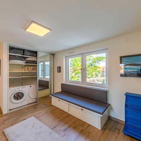 Mueritz Utkiek - Apartment Mit Seeblick & Balkon In Der Hafenresidenz 바렌 외부 사진