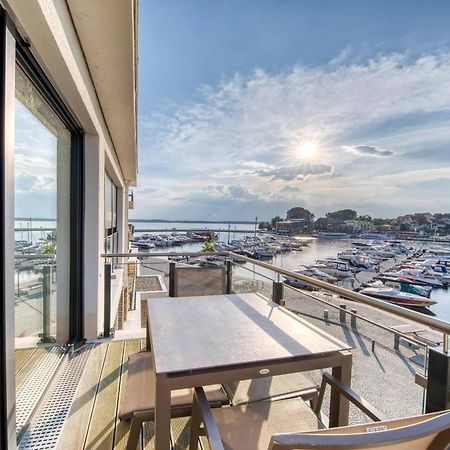 Mueritz Utkiek - Apartment Mit Seeblick & Balkon In Der Hafenresidenz 바렌 외부 사진